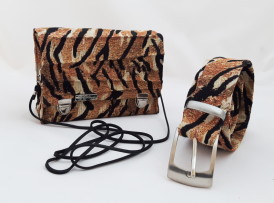 Tiger Mini Damen Handtasche Umhängetasche Schultertasche Clutch Crossover bag vorne 2