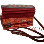 Kleine Crossbody bag vorne - Taschen byMe - brigittegnaedinger